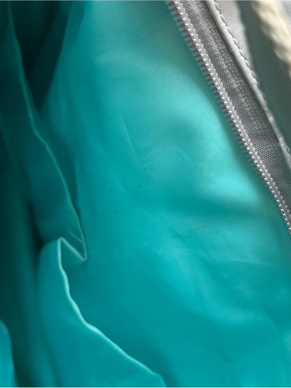 Lename Gray Wave-Pattern Tote Bag